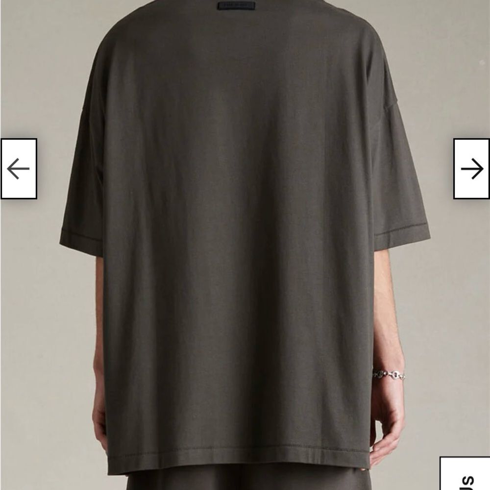 FEAR OF GOD ESSENTIALS INK BLACK T-SHIRT, NWT, SIZE LARGE 100% COTTON JERSEY - Picture 4 of 6